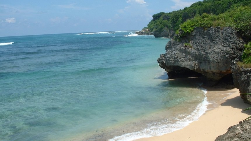 Pantai Bali Cliff Pantai Bali Cliff - Dolan Dolen