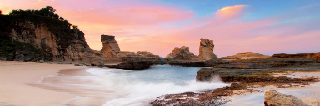 8 Surga Pesisir di Pacitan svg xml  3Csvg 20viewBox 3D 270 200 201024 20341 27 20xmlns 3D 27http 3A 2F 2Fwww - Dolan Dolen