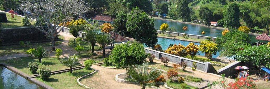 8 Wisata Bersejarah Mataram svg xml  3Csvg 20viewBox 3D 270 200 201024 20341 27 20xmlns 3D 27http 3A 2F 2Fwww - Dolan Dolen