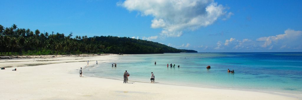 Pantai Wedi Putih via ELFIDA LUBIS svg xml  3Csvg 20viewBox 3D 270 200 201024 20341 27 20xmlns 3D 27http 3A 2F 2Fwww - Dolan Dolen