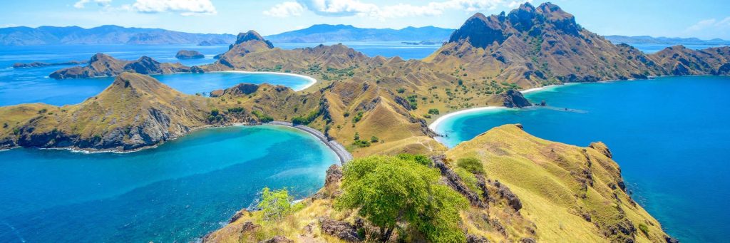 Spot Foto Terbaik di Kepulauan Komodo Bersi Dolaners svg xml  3Csvg 20viewBox 3D 270 200 201024 20341 27 20xmlns 3D 27http 3A 2F 2Fwww - Dolan Dolen