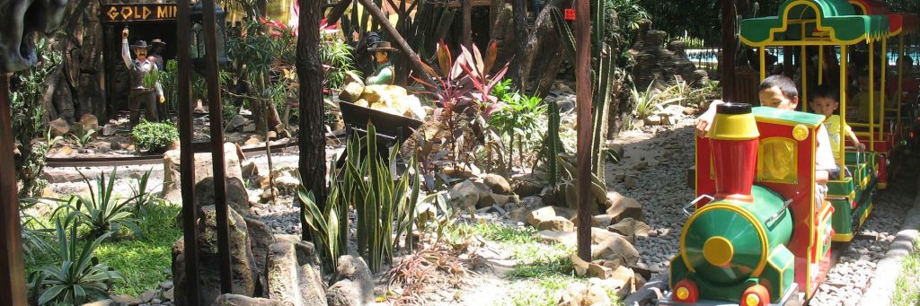 Wisata Keluarga Bandung, Wisata Keluarga di Bandung, Bandung, Kota Bandung, Dolan Dolen, Dolaners svg xml  3Csvg 20viewBox 3D 270 200 201024 20341 27 20xmlns 3D 27http 3A 2F 2Fwww - Dolan Dolen