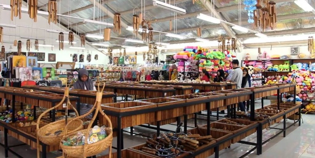 wisata belanja murah meriah malang svg xml  3Csvg 20viewBox 3D 270 200 201024 20514 27 20xmlns 3D 27http 3A 2F 2Fwww - Dolan Dolen